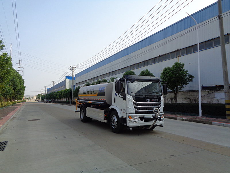 XZL5180GPSBEV型純電動(dòng)綠化噴灑車