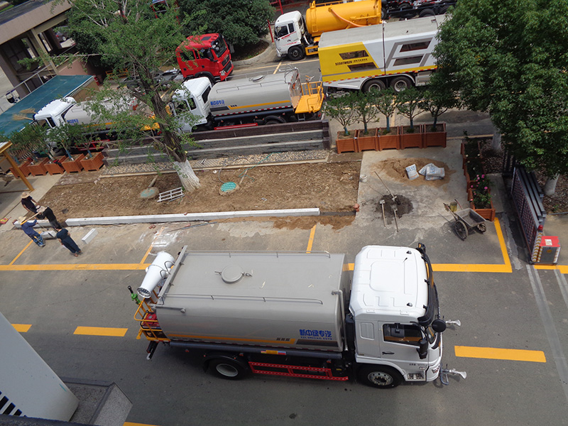 XZL5167GPS6型綠化噴灑車