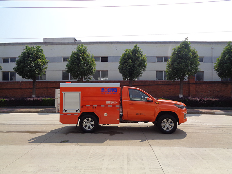 XZL5046GSS6型灑水車